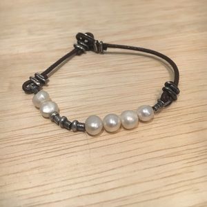 Boho Pearl Leather Bracelet